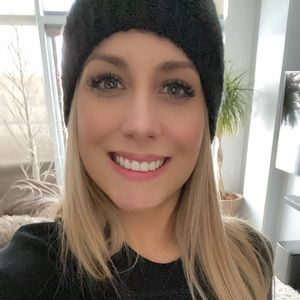 Meet your Posher, Laurence